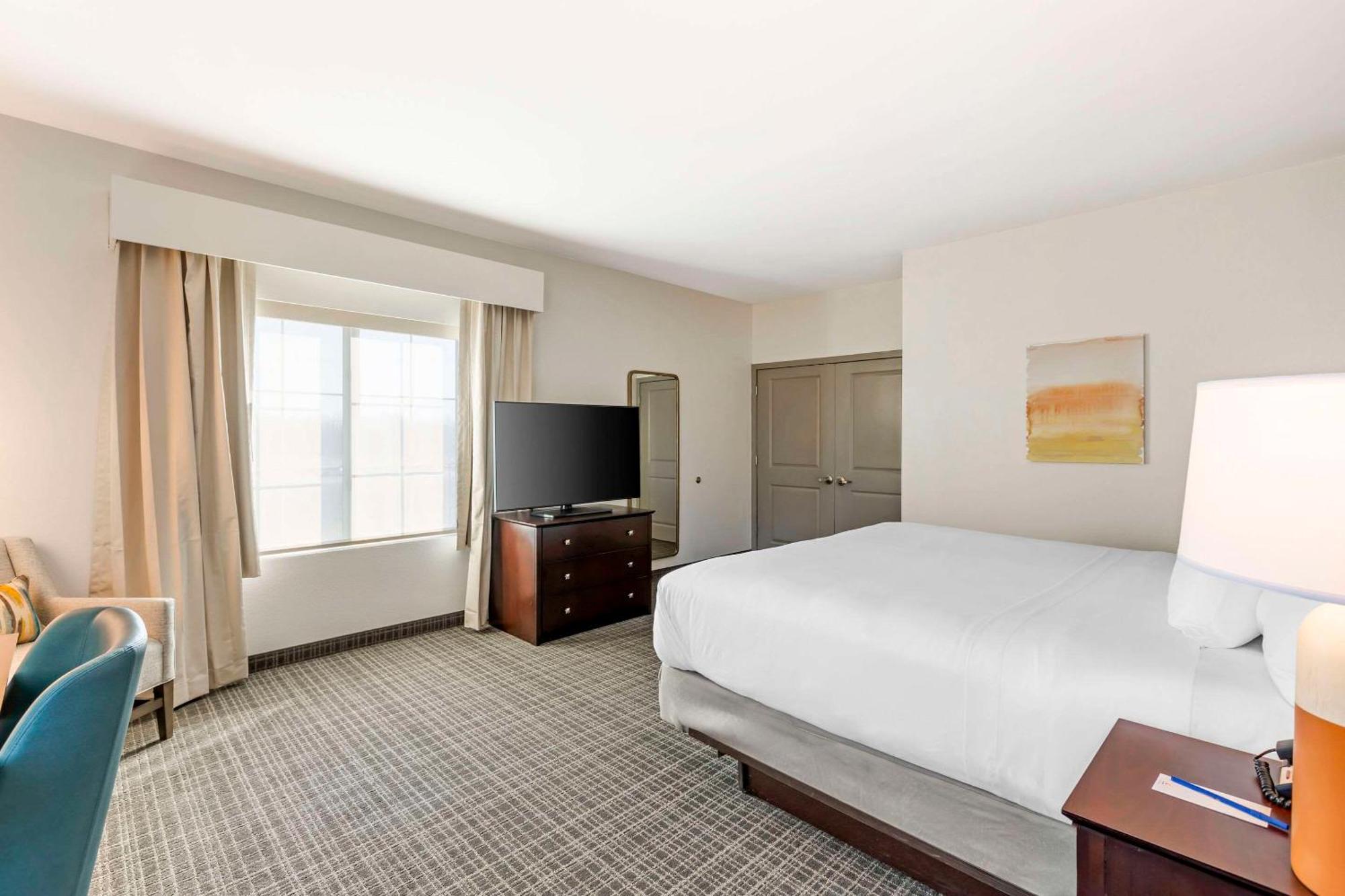 Comfort Inn & Suites Verona At Turning Stone Resort Casino Exterior foto